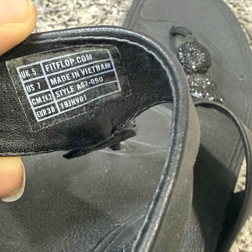 Fitflop Sandals Petra Sugar Jewel Embellished Toe Post Thong Size 7 Black Wedge - Picture 6 of 6